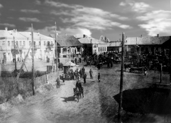 Базар в Лахве. Фото 1937 год.