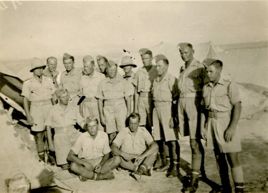 1943, Египет. Носили шорты, ночевали в палатках